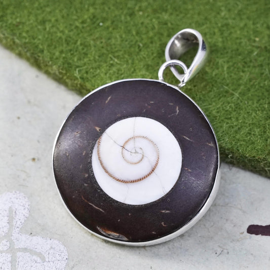 Sterling 925 Silver handmade Shiva eye pendant Mexican Jewelry, fossil shell