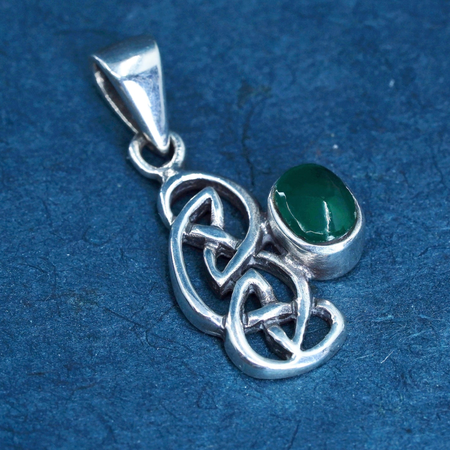 Irish Sterling silver handmade pendant, 925 Celtic knot charm with jade