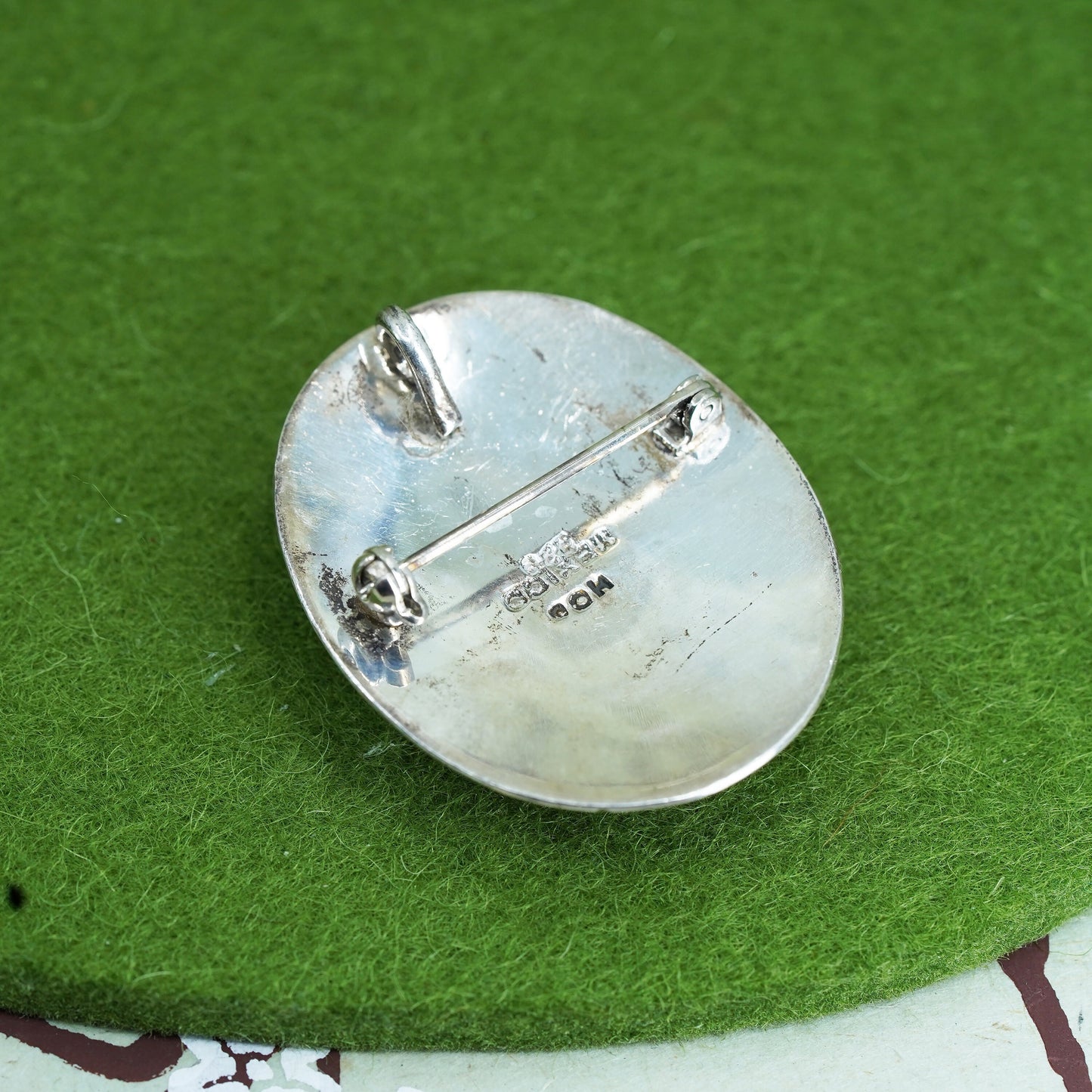 Mexican sterling 925 silver handmade oval brooch pendant with mother of pearl