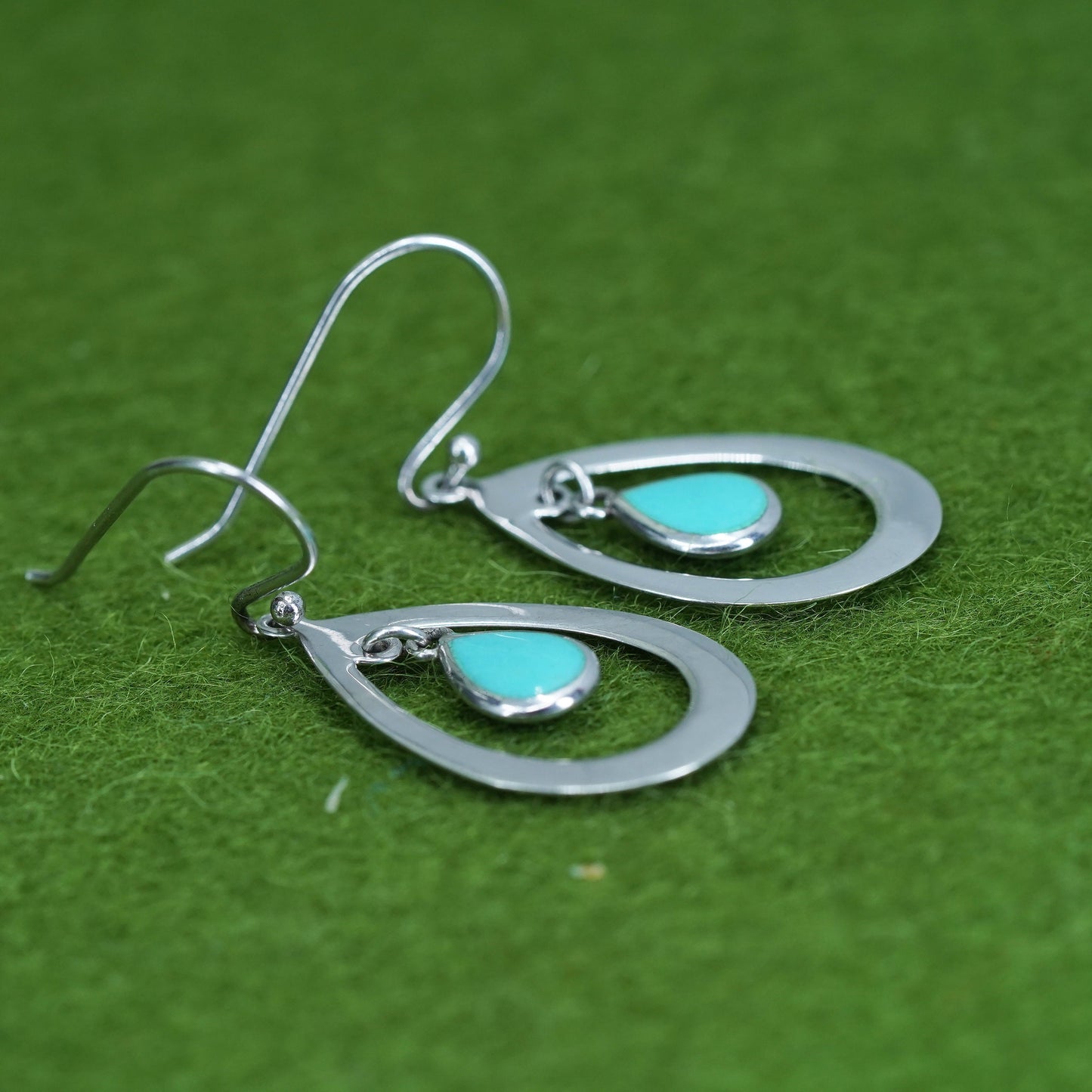 Vintage sterling 925 silver handmade earrings with teardrop turquoise