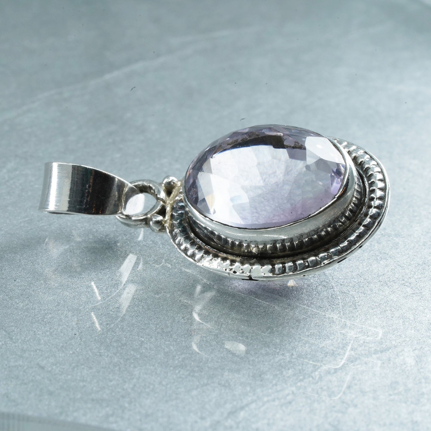 Vintage sterling 925 silver handmade oval pendant with amethyst