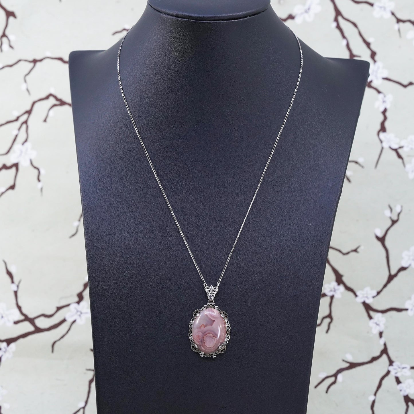 18", sterling silver handmade necklace, 925 curb chain with pink agate pendant