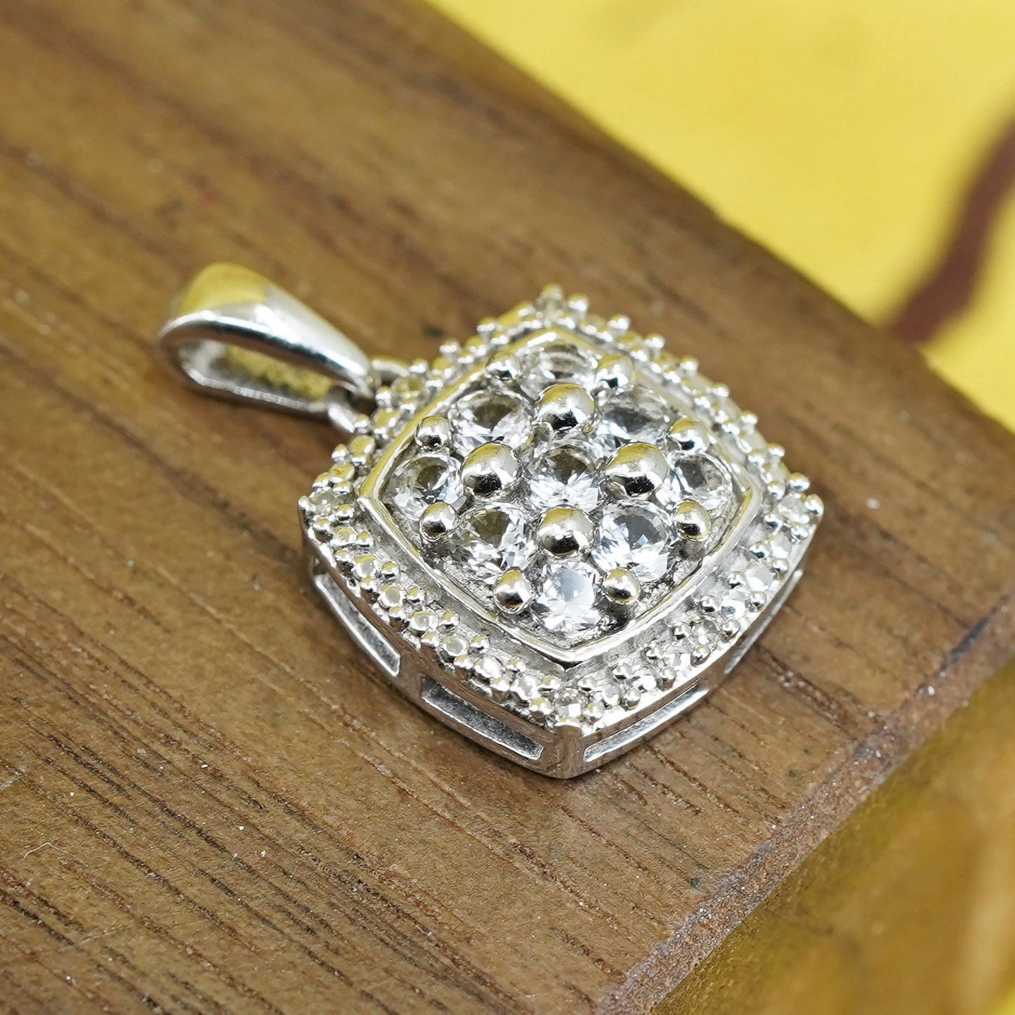 vtg sterling silver pendant, 925 square with total 2.5 carat genuine diamond