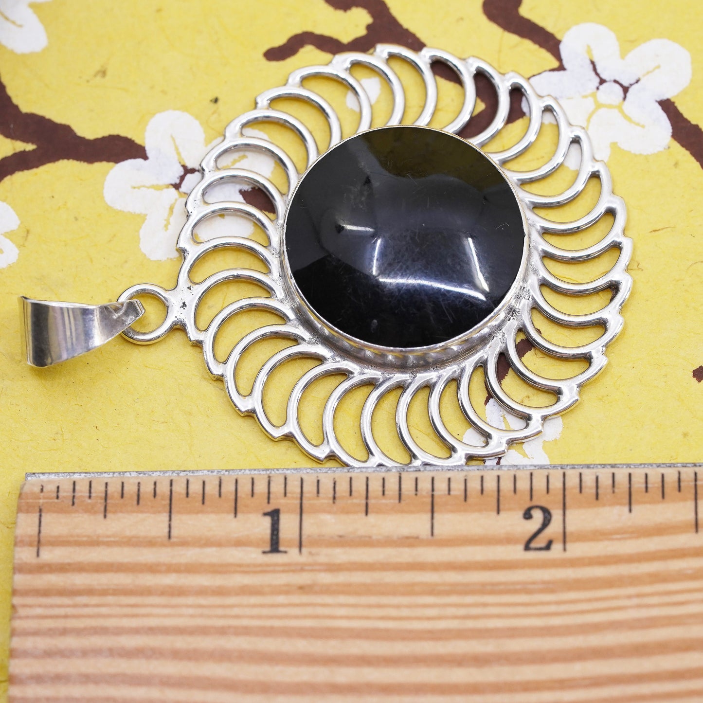 Vintage Sterling silver sun pendant, Mexican 925 with circle black onyx inlay