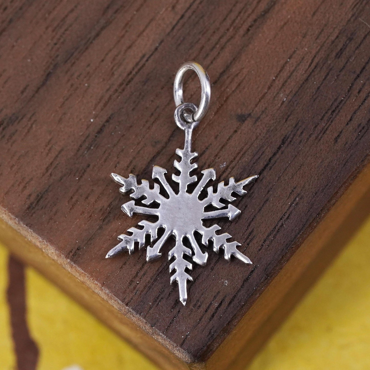 Vintage sterling 925 silver handmade snowflake charm pendant