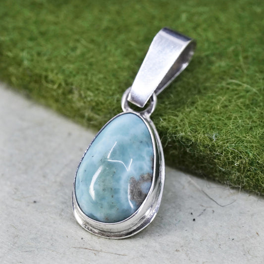 Vintage sterling silver 925 handmade pendant with tesrdrop Larimar