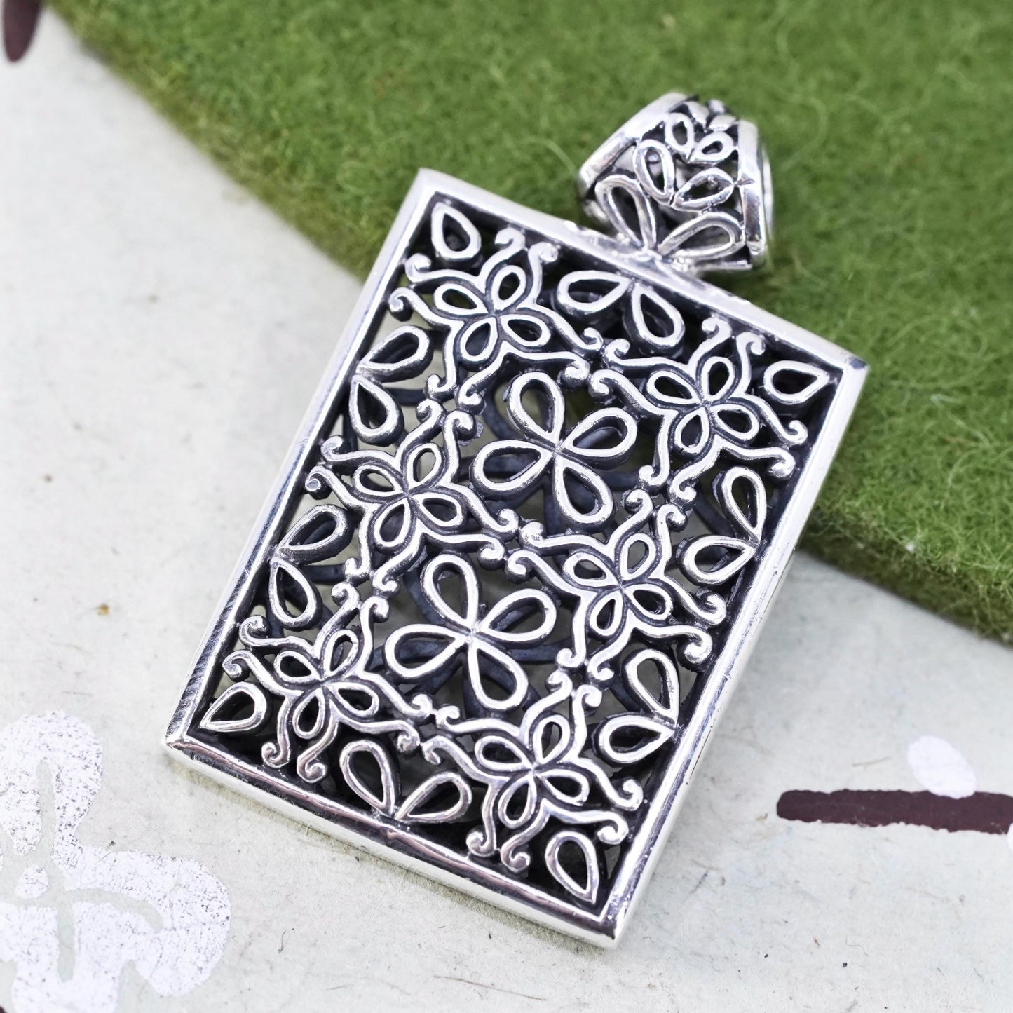 Vintage Sterling silver handmade pendant, 925 filigree rectangle