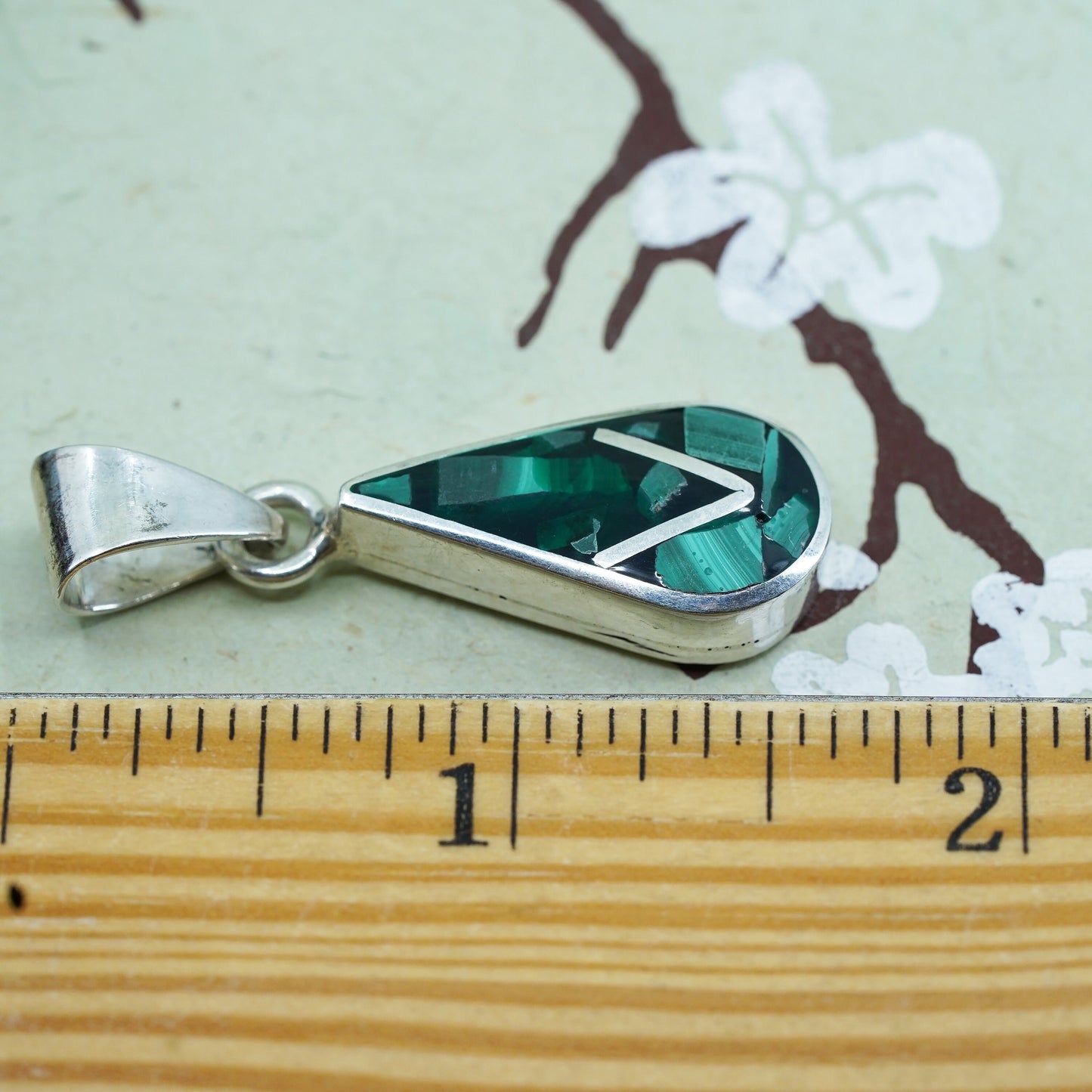 Vintage Mexican sterling 925 silver handmade teardrop pendant malachite inlay