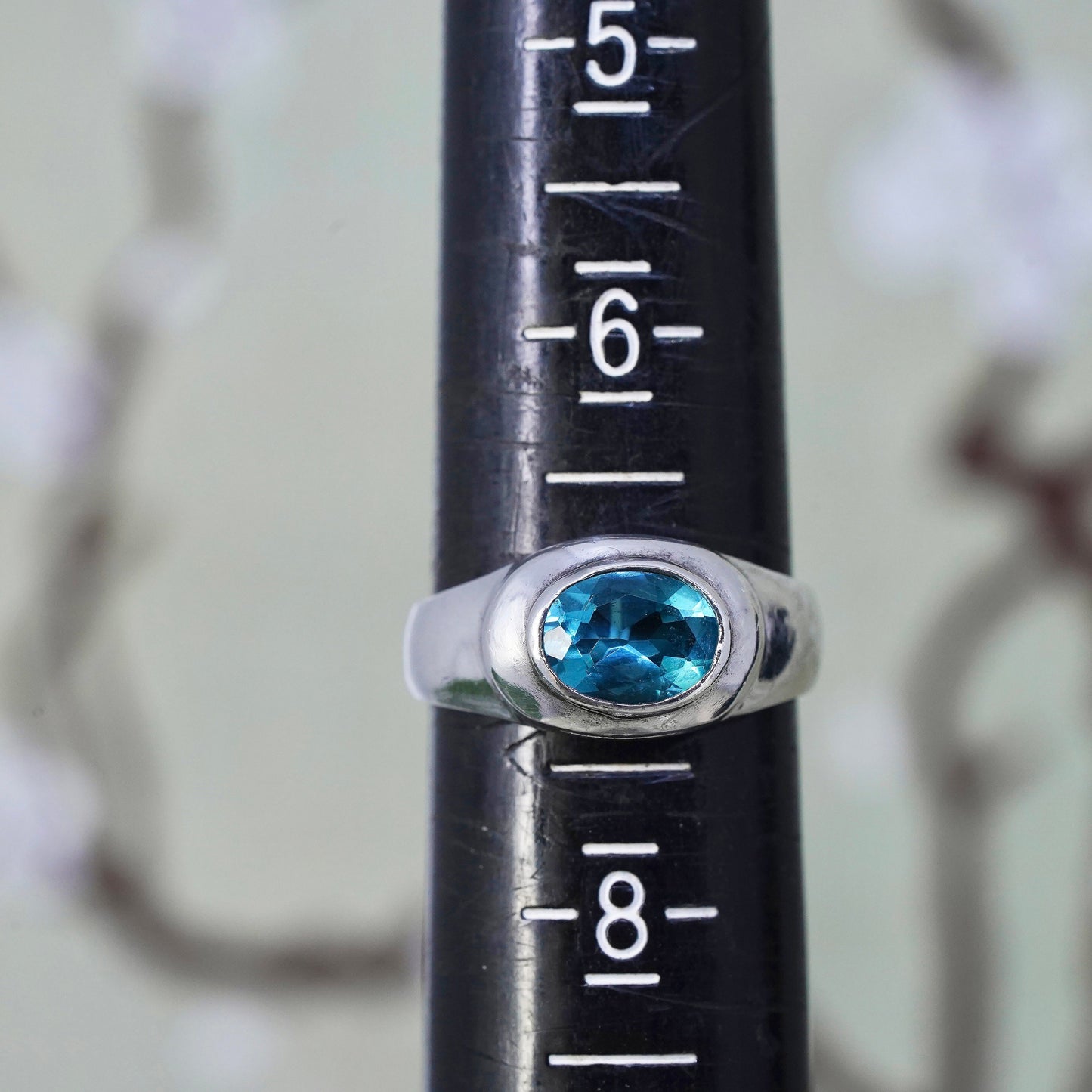Size 7, vintage Sterling silver statement ring, 925 band with oval blue topaz
