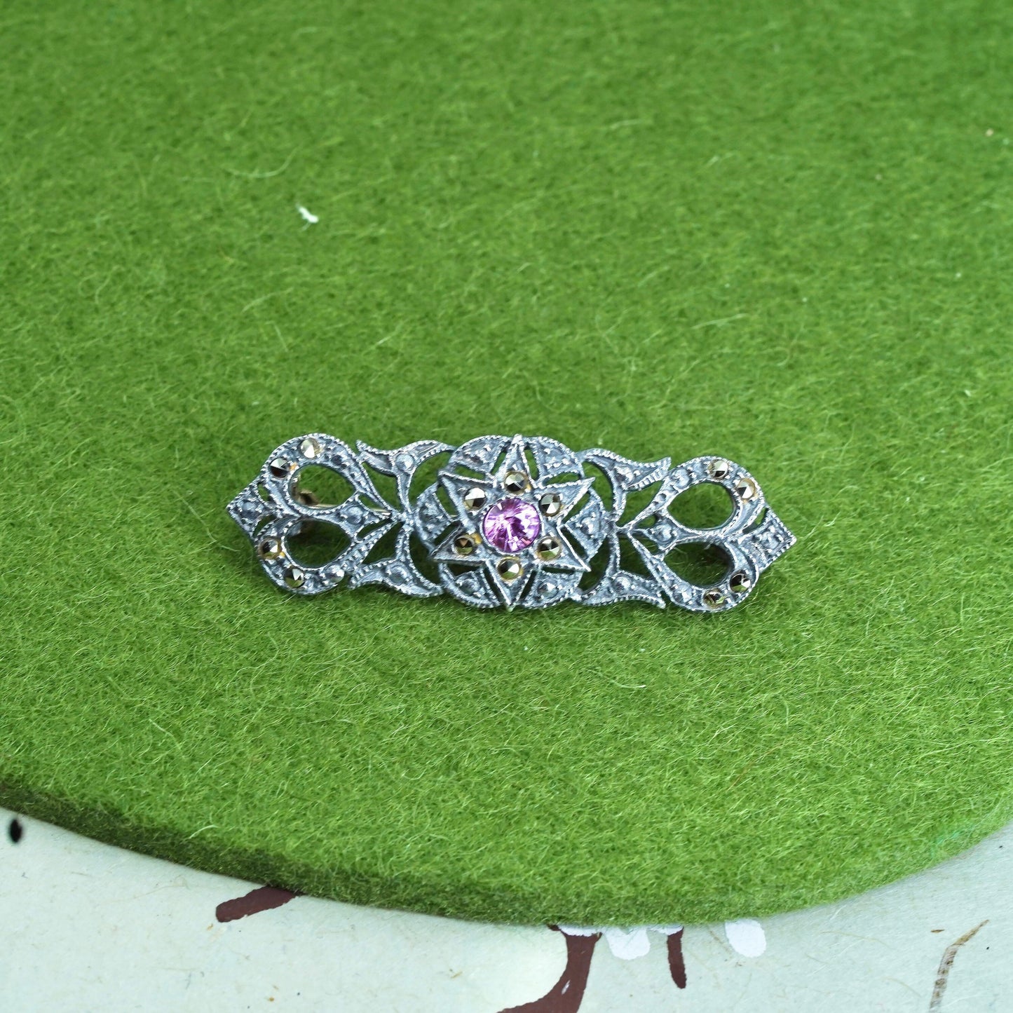 Sterling 925 silver handmade filigree brooch with pink crystal and marcasite