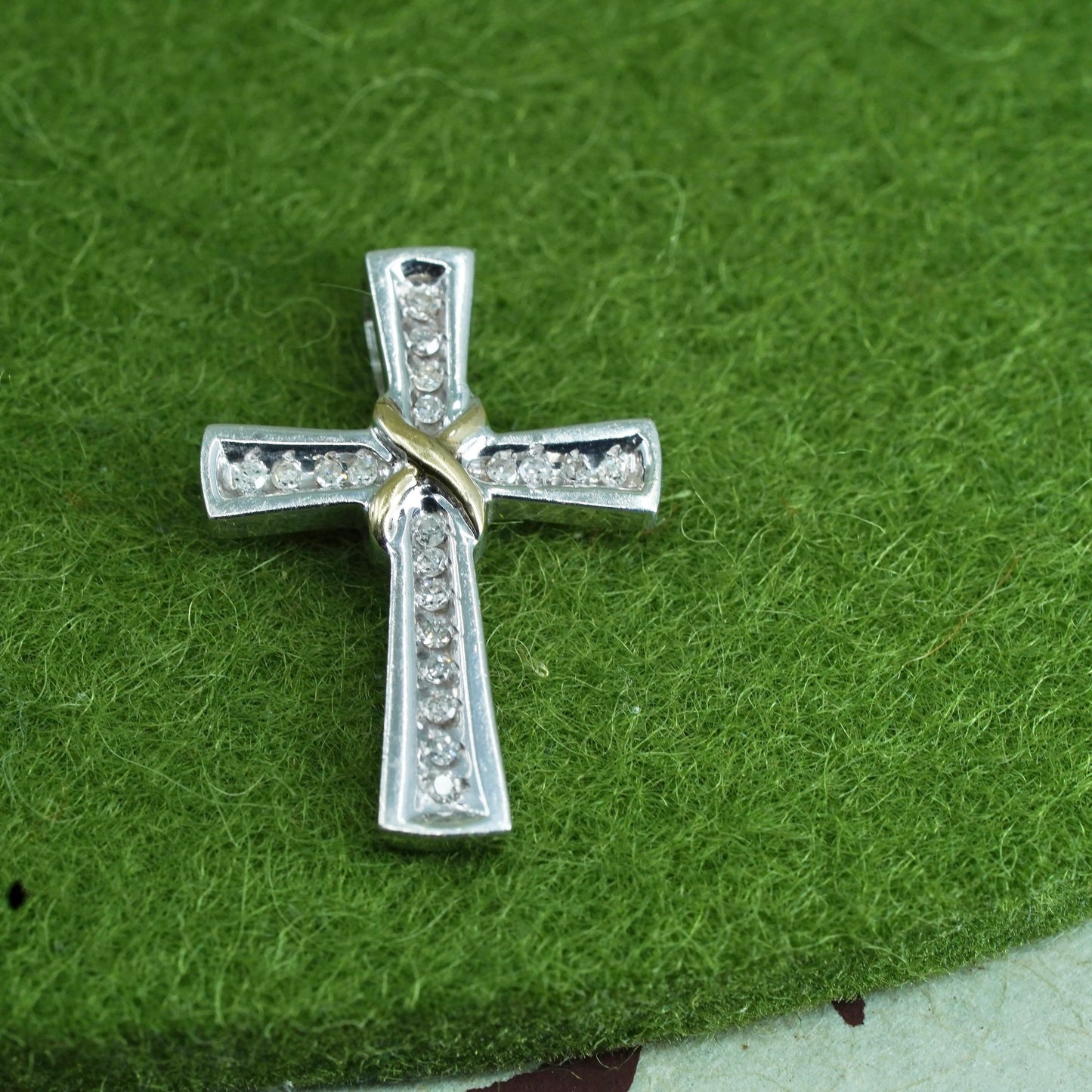 Vintage sterling silver pendant, 925 cross handmade pendant with Cz