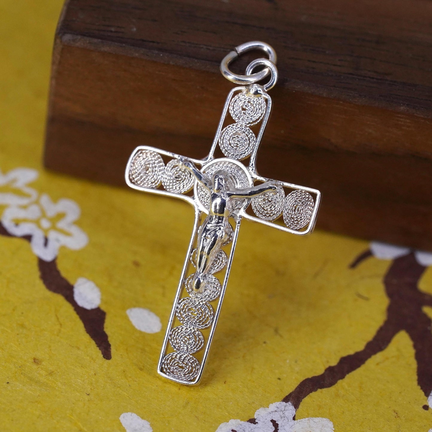 Vintage Sterling silver handmade pendant, 800 filigree cross