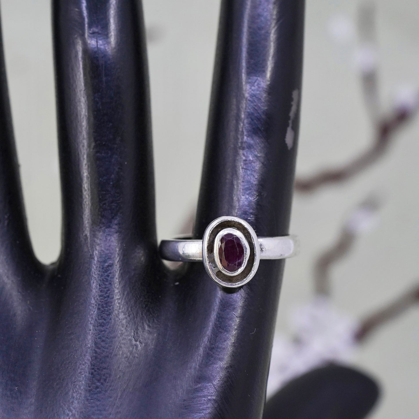 Size 8, vintage simple sterling 925 silver handmade ring with garnet