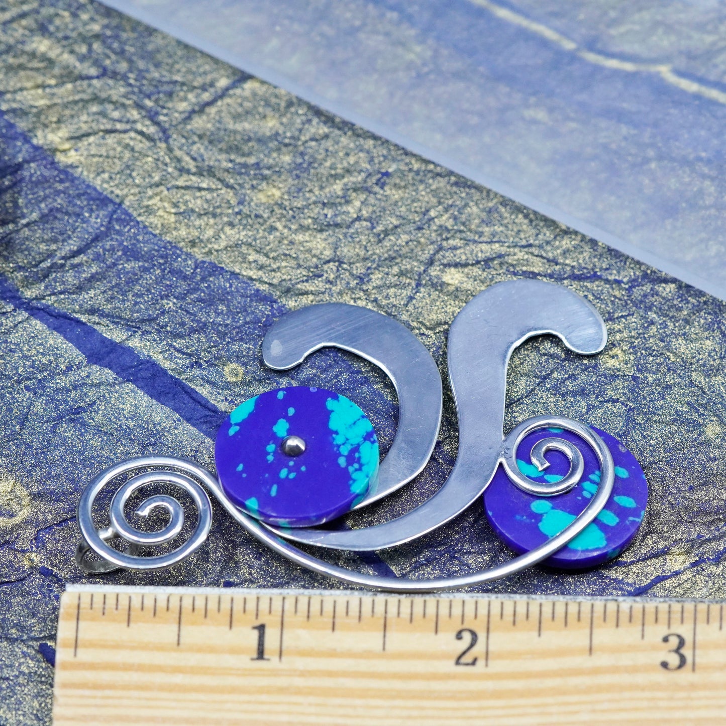 Mexican Sterling silver handmade pendant, 925 swirly wave w/ rain flower stone