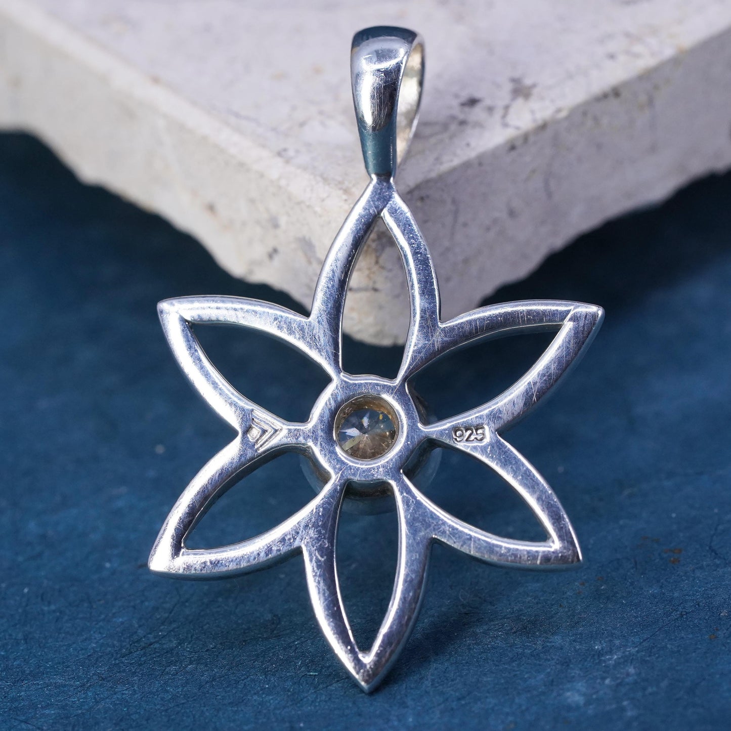 vintage Silpada sterling silver pendant, S1195 925 snowflake flower Pendant Cz