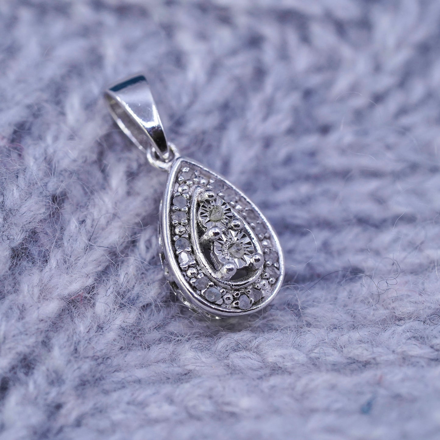 Vintage Sterling silver pendant, entwined 925 teardrop genuine clear diamonds