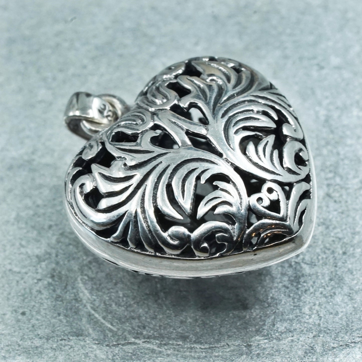 Vintage sterling 925 silver Jezlaine filigree heart pendant charm