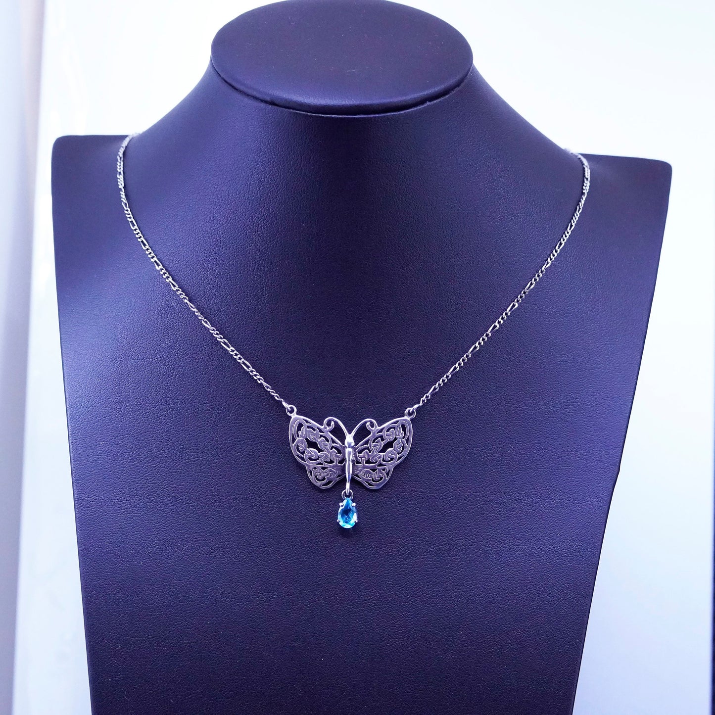 18+2”, Sterling 925 silver figaro necklace w/ filigree butterfly pendant topaz