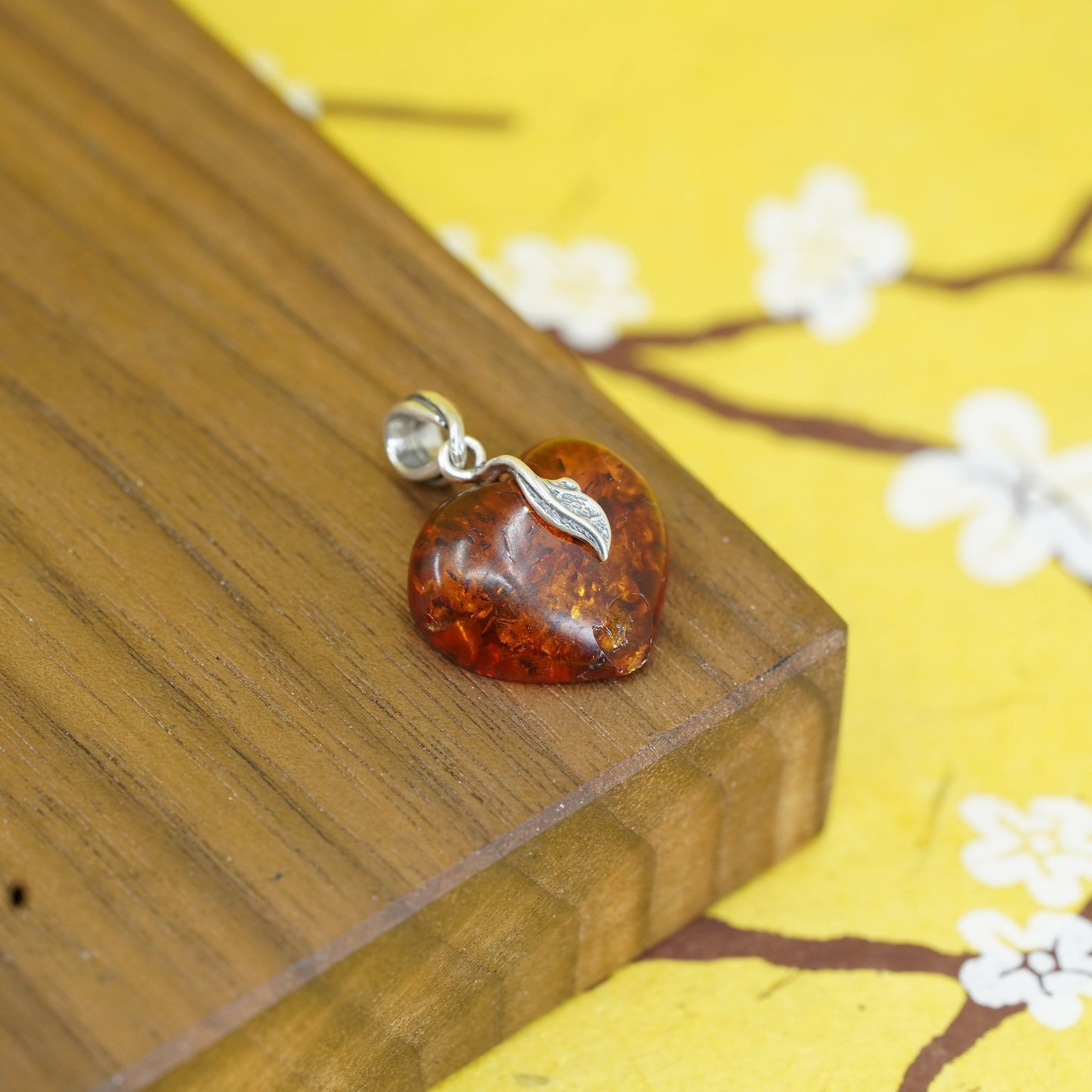 Vintage Sterling 925 silver handmade pendant with heart Amber