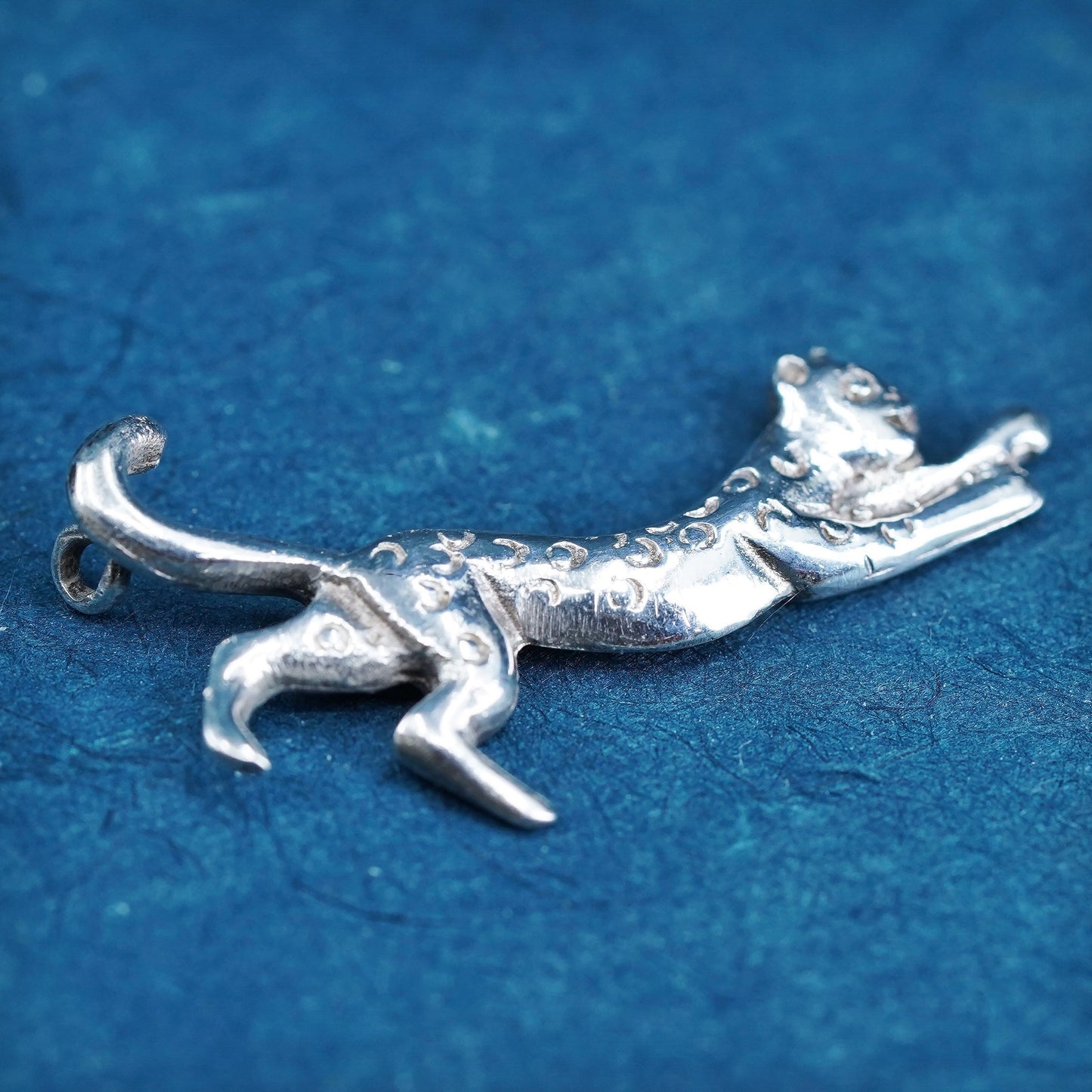 Vintage 925 Sterling Silver cheetah leopard kitty cat charm