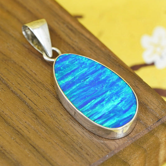 Native American TS Signed 925 Sterling Silver Navajo Blue Opal pendant Necklace