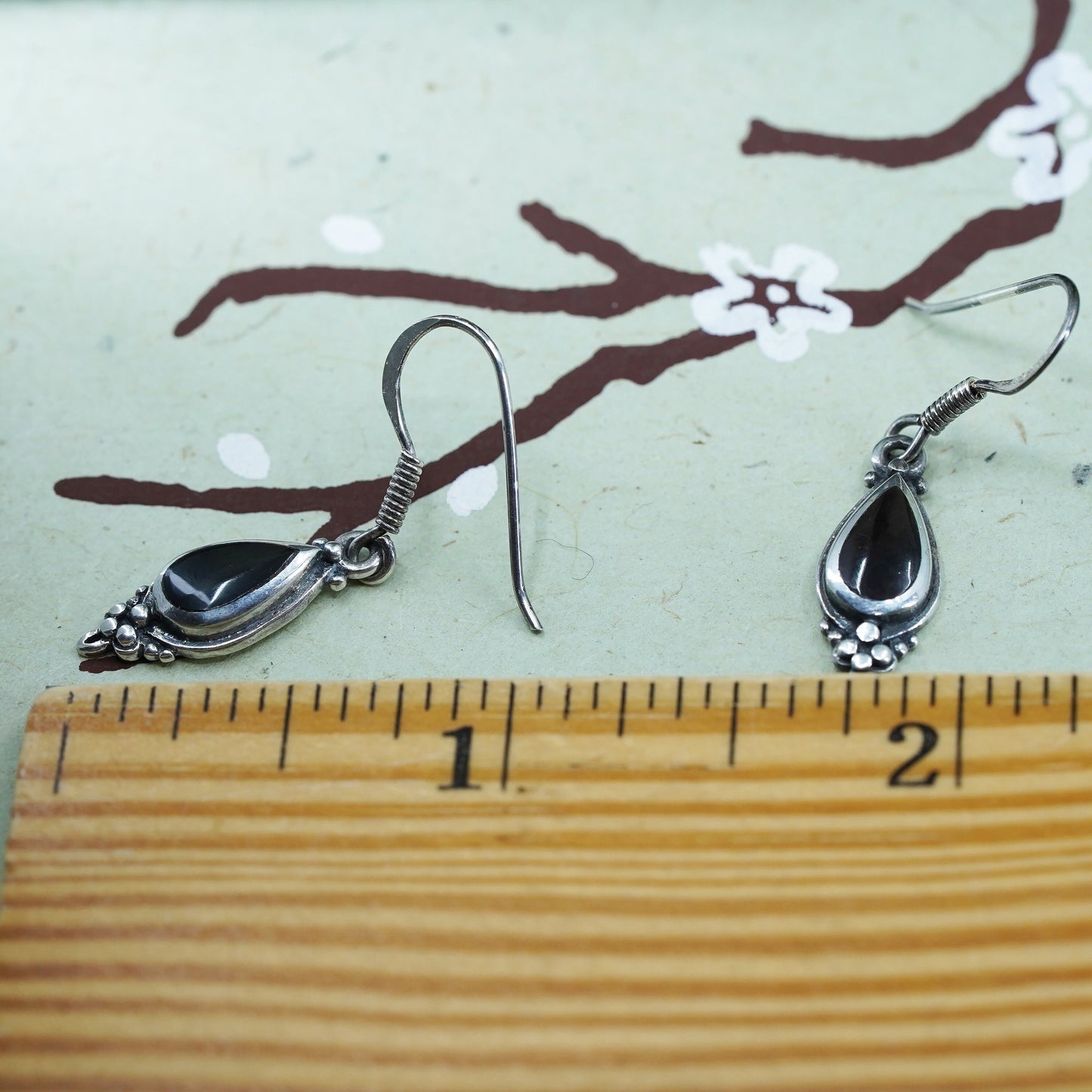 Vintage sterling 925 silver handmade earrings with teardrop onyx