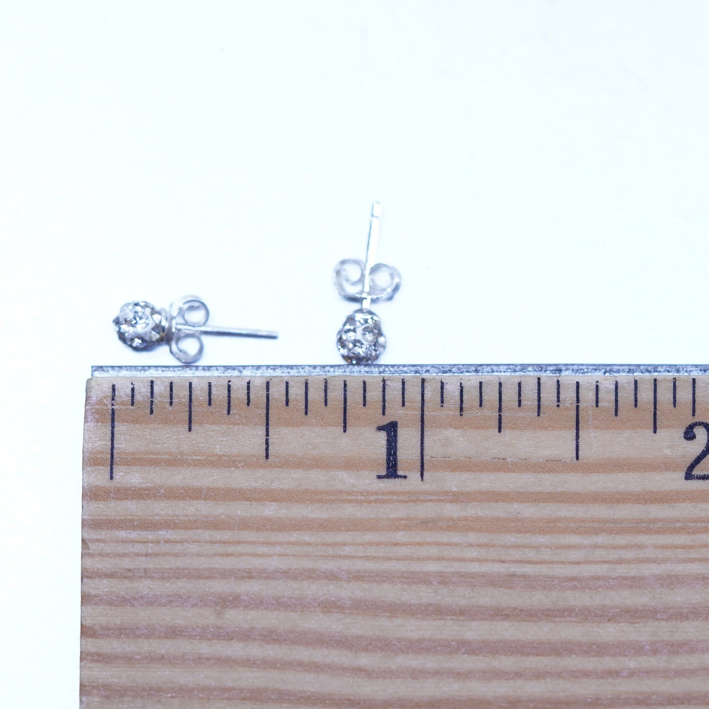 3mm, Vintage Sterling 925 silver earrings, studs with cz inlay