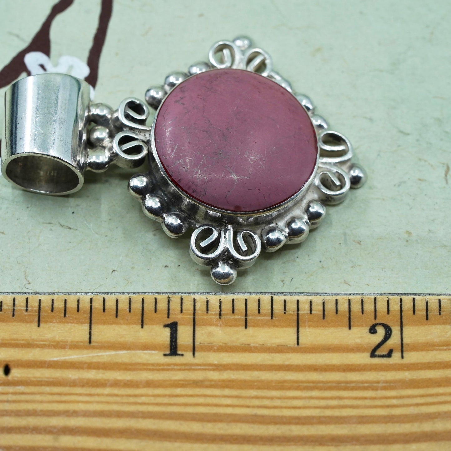 VTG Talleres Lagunas Mexico sterling 925 silver round pendant with pink jasper