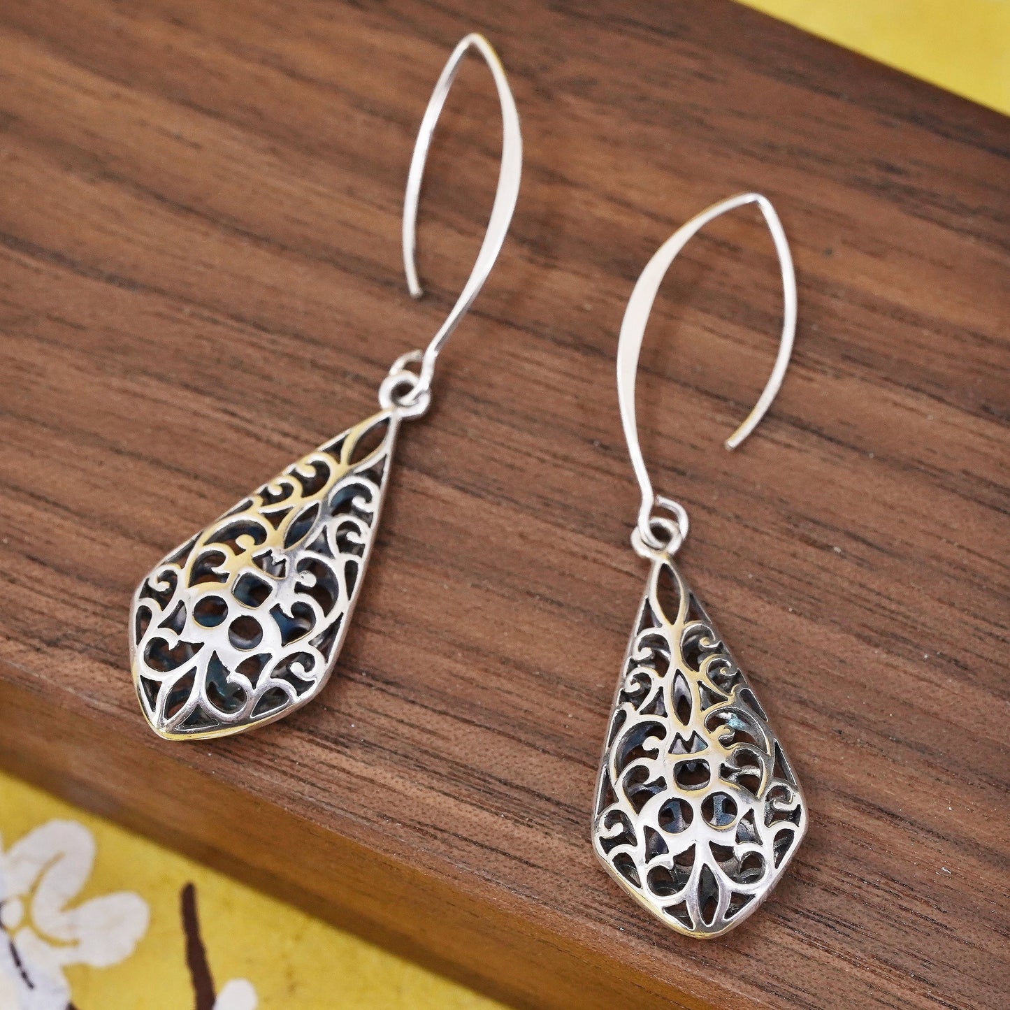 Vintage Sterling silver handmade earrings, 925 filigree teardrops