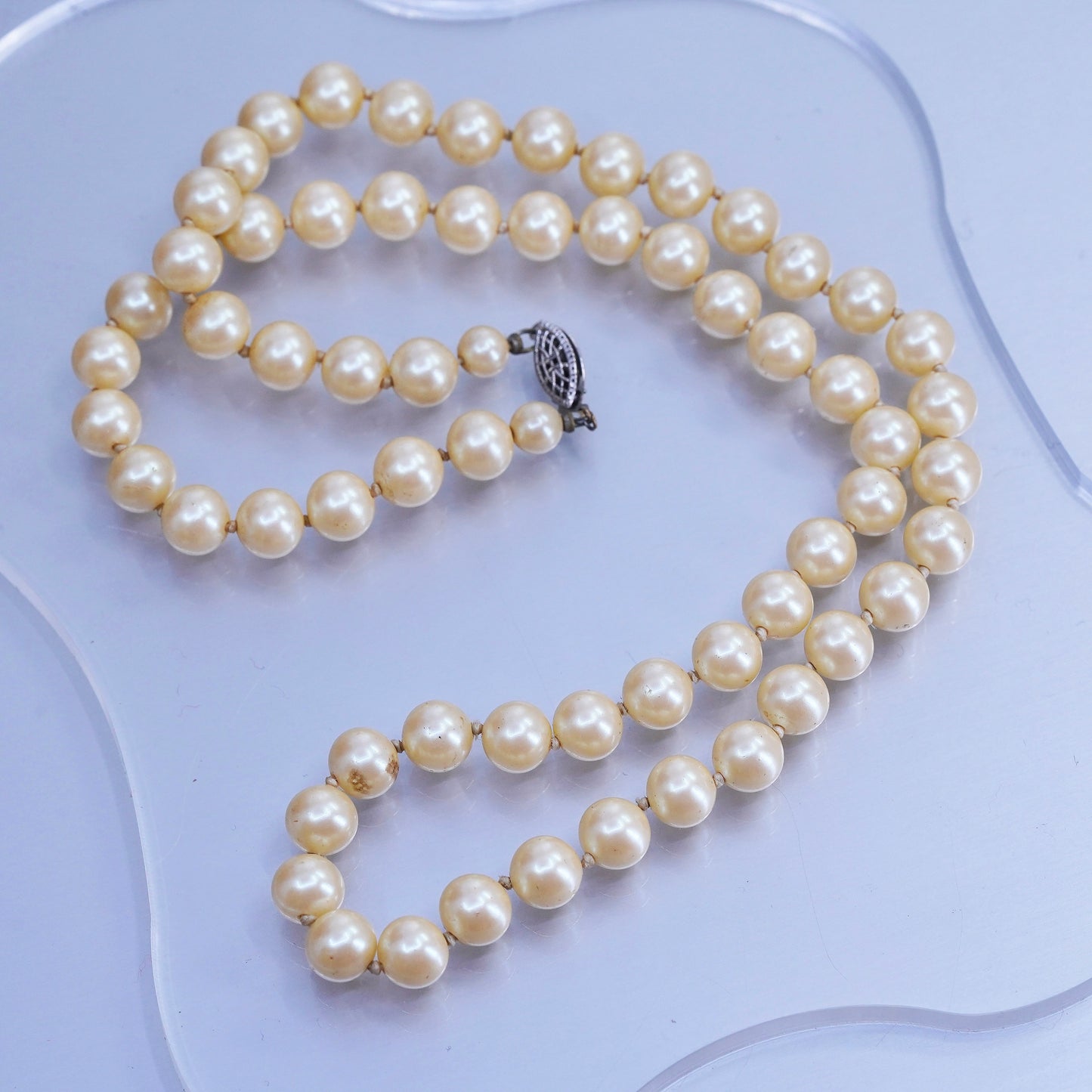 23”, vintage 1940s 8mm golden pearl necklace with Sterling 925 silver clasp