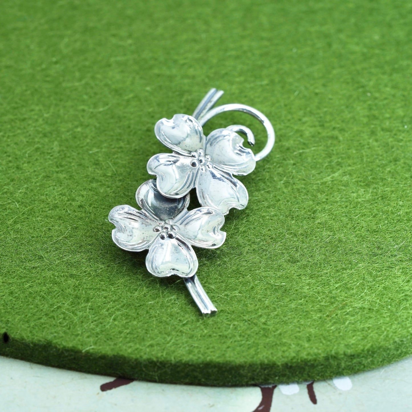 Vintage sterling silver dogwood flower shaped brooch, 925 brooch