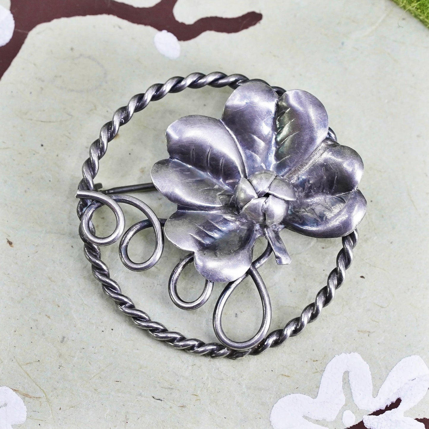 Vintage sterling silver dogwood flower shaped brooch, 925 circle pin