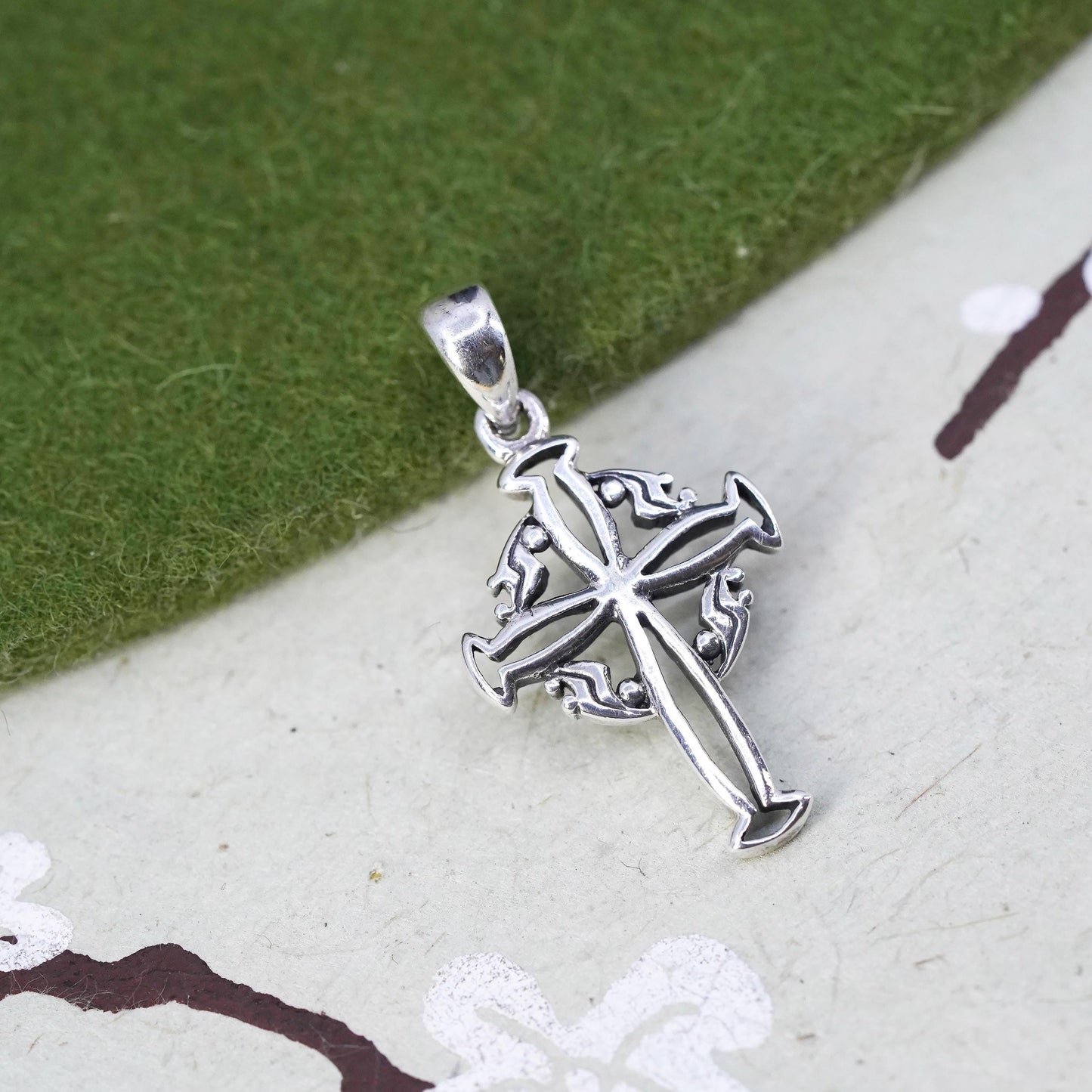 Vintage handmade Sterling silver pendant, 925 filigree cross