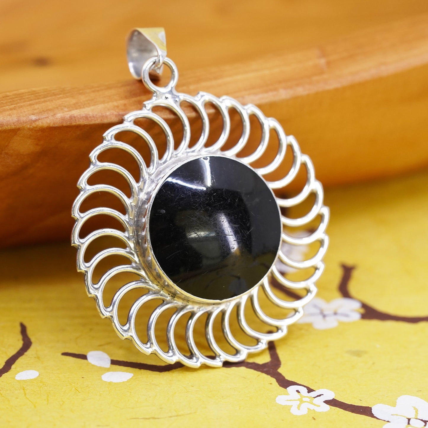 Vintage Sterling silver sun pendant, Mexican 925 with circle black onyx inlay