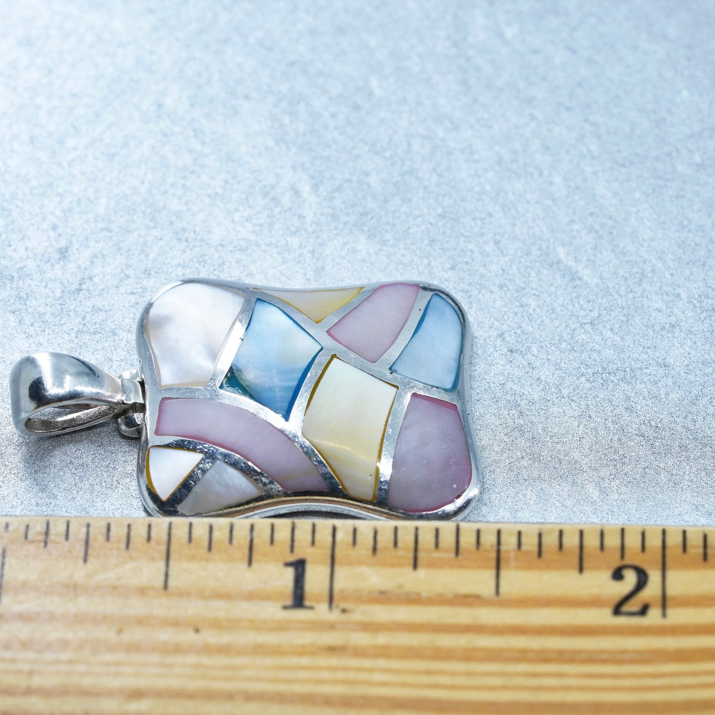 vintage sterling 925 silver handmade pendant with pink mother of pearl inlay