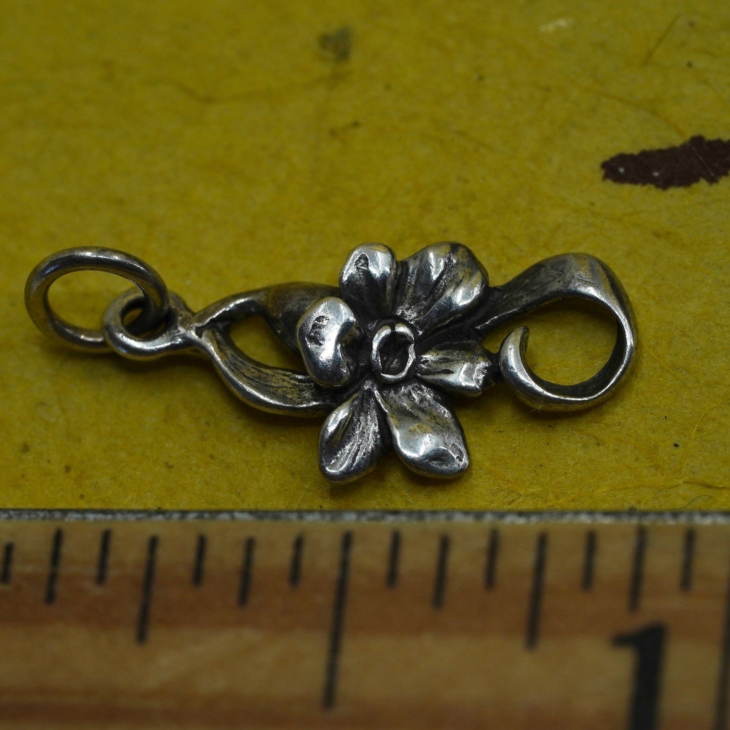 Vintage Sterling silver handmade pendant, 925 flower