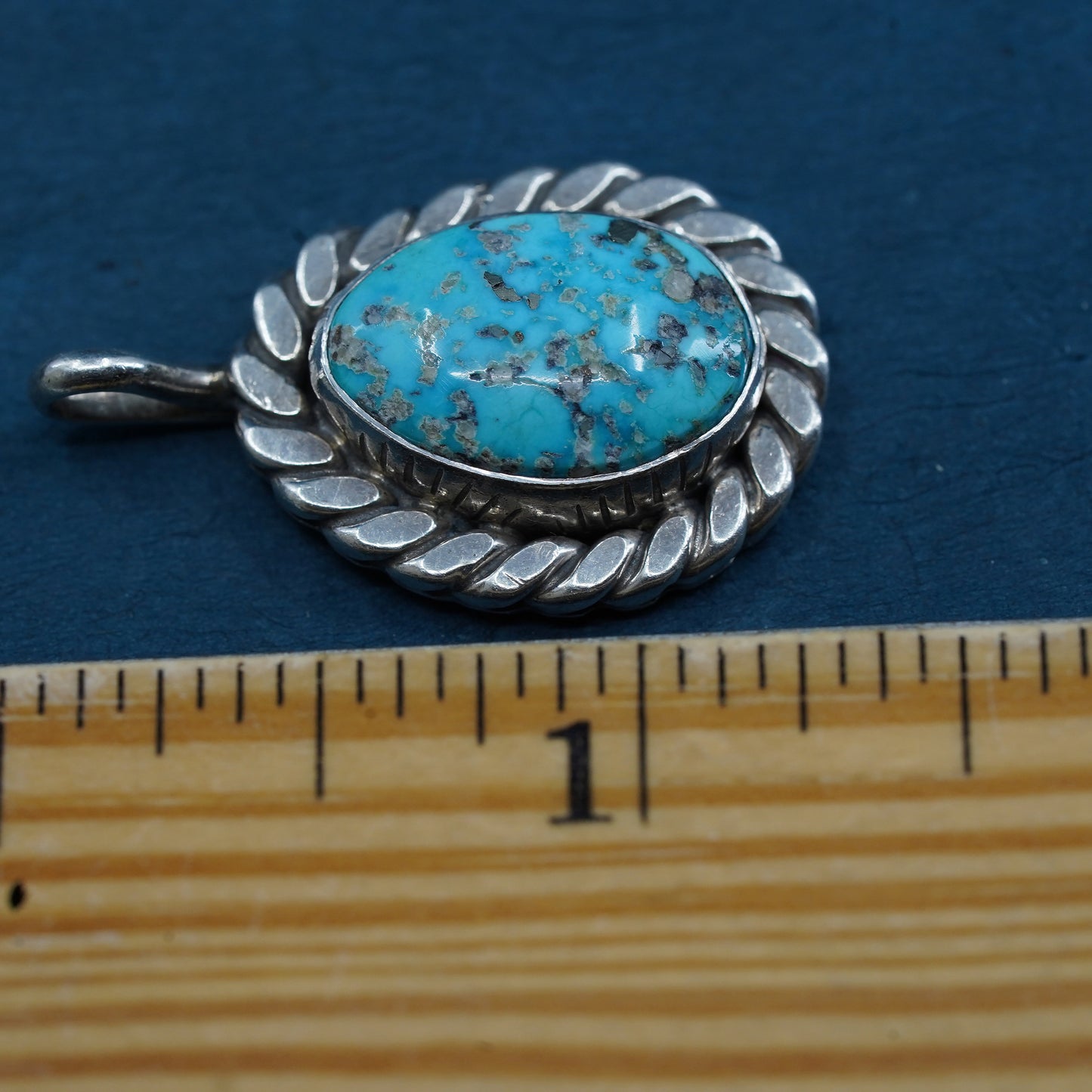 Native American sterling silver 925 handmade pendant with turquoise