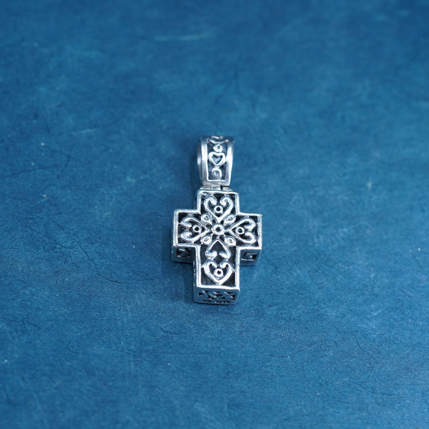 Vintage Sterling silver handmade pendant, 925 filigree cross charm