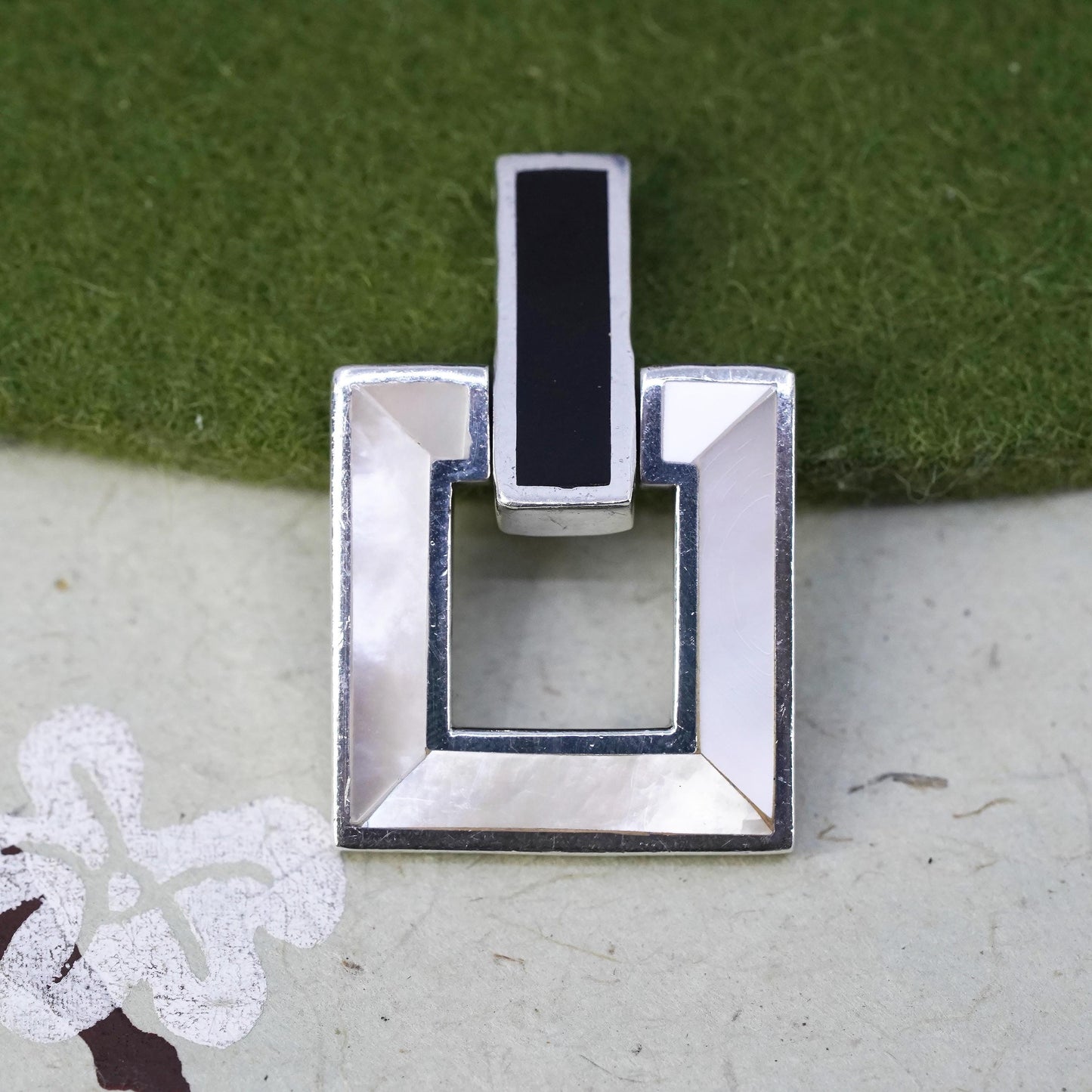 Vintage sterling 925 silver handmade square pendant with mother of pearl onyx