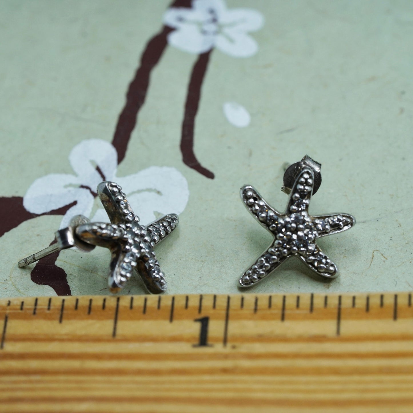 Vintage sterling silver star clear CZ studs, fashion minimalist earrings