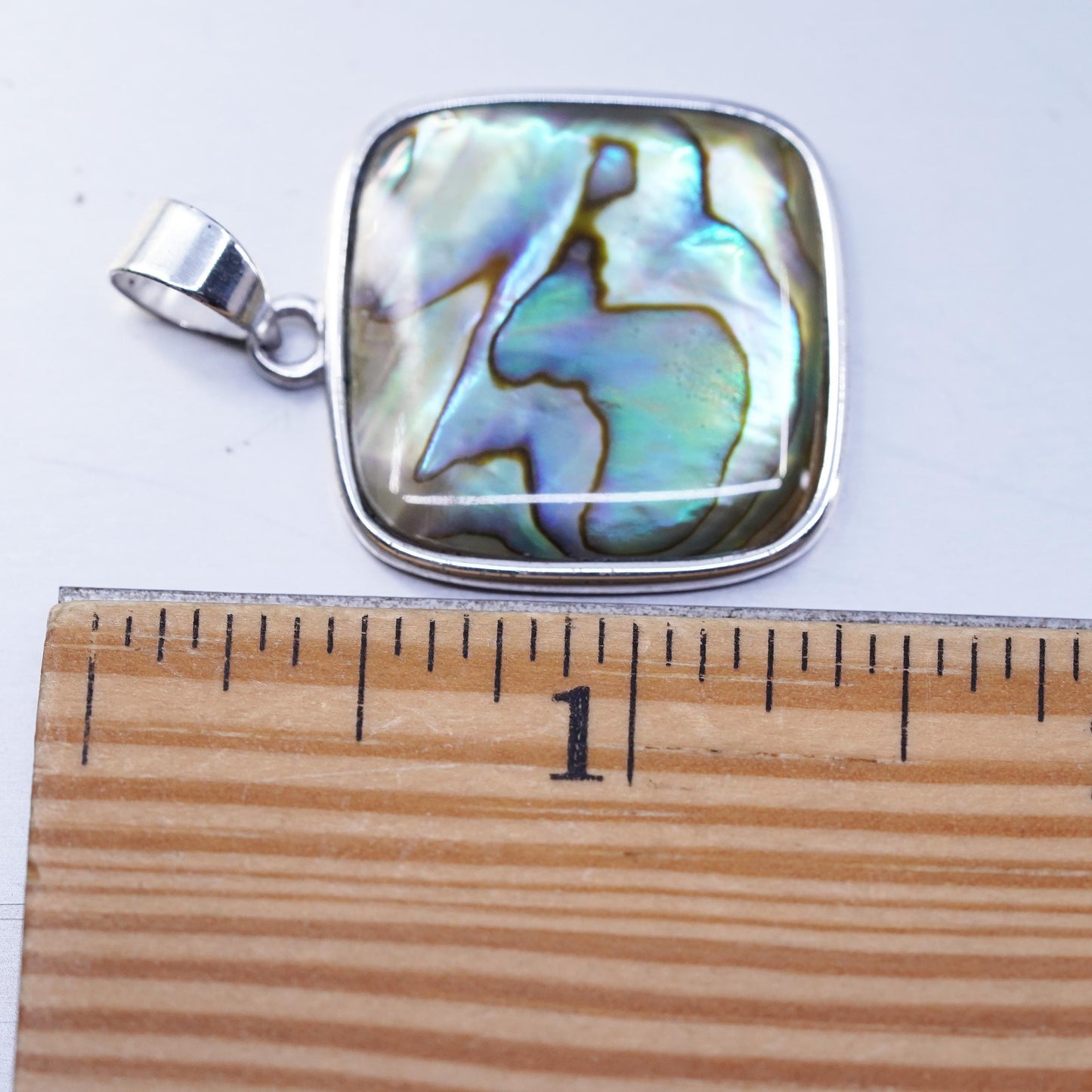 Vinatge sterling 925 silver handmade square pendant with abalone