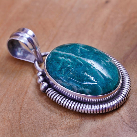 Vintage mexico Sterling 925 silver handmade pendant with green agate