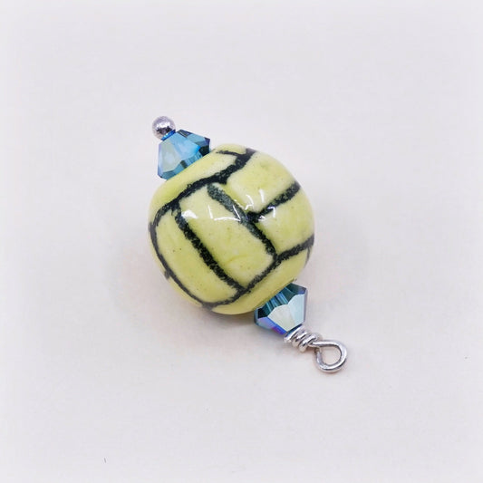 Vintage Sterling silver handmade pendant, fine 925 silver wire with yellow bead