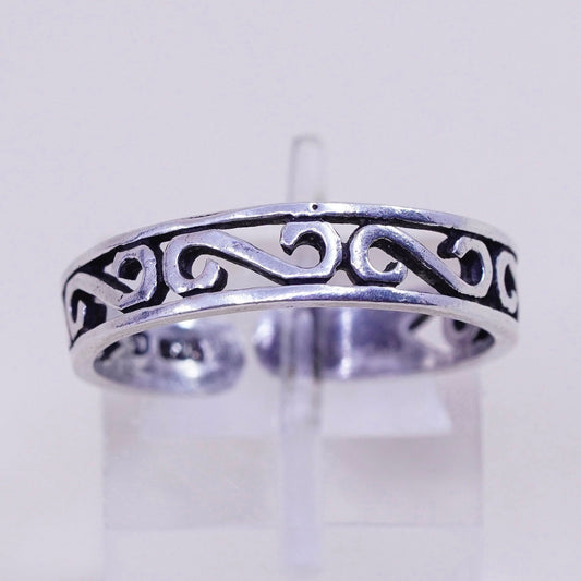 Size 7, vintage sterling silver handmade ring, 925 band with whirl filigree