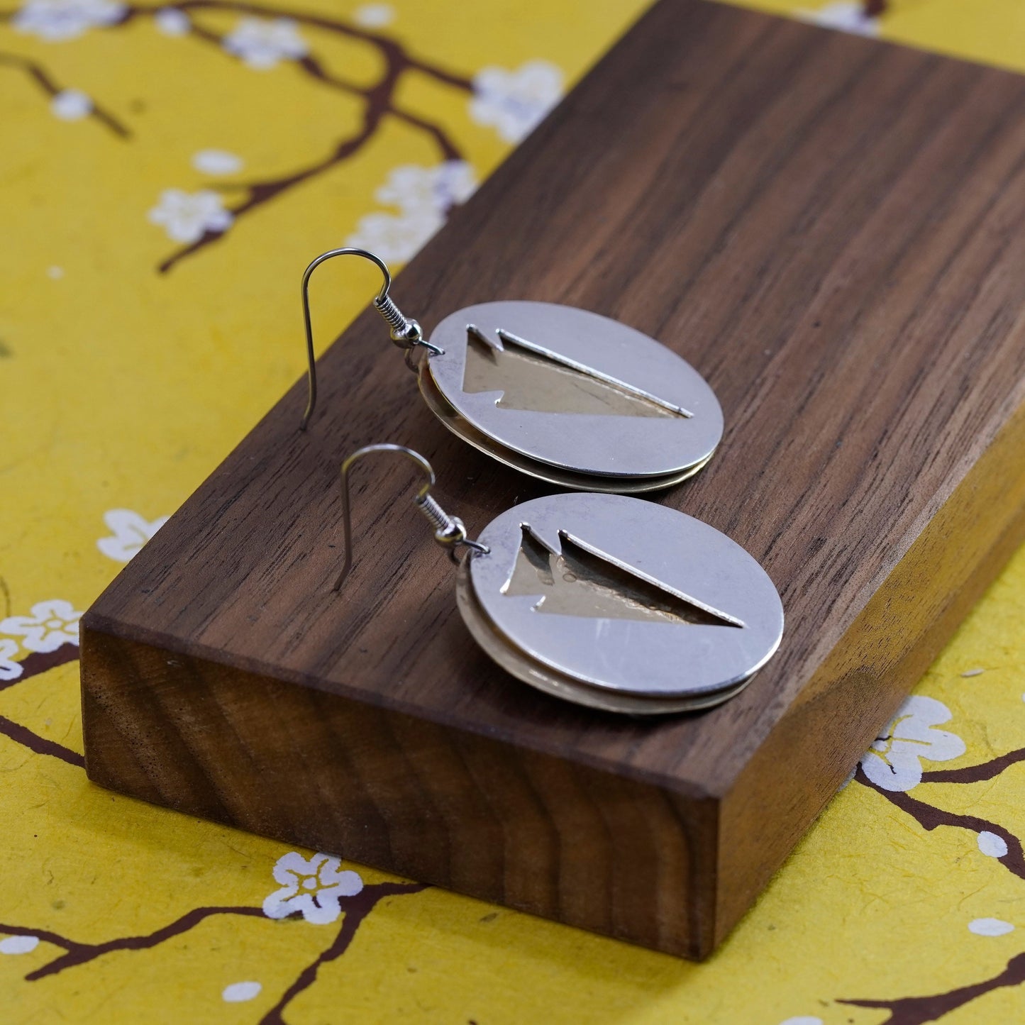 vtg two tone Sterling silver handmade earrings, 925 brass hammered disc arrow