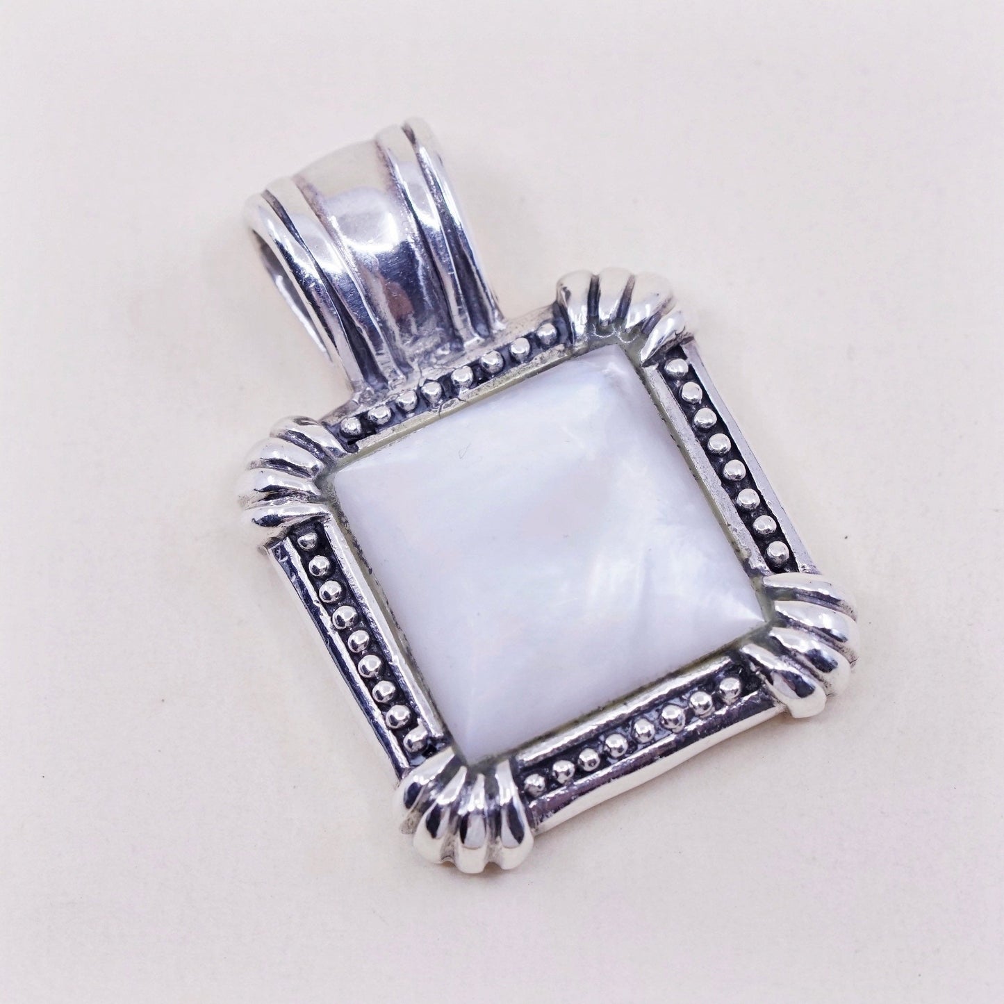 Vintage sterling 925 silver handmade pendant with mother of pearl