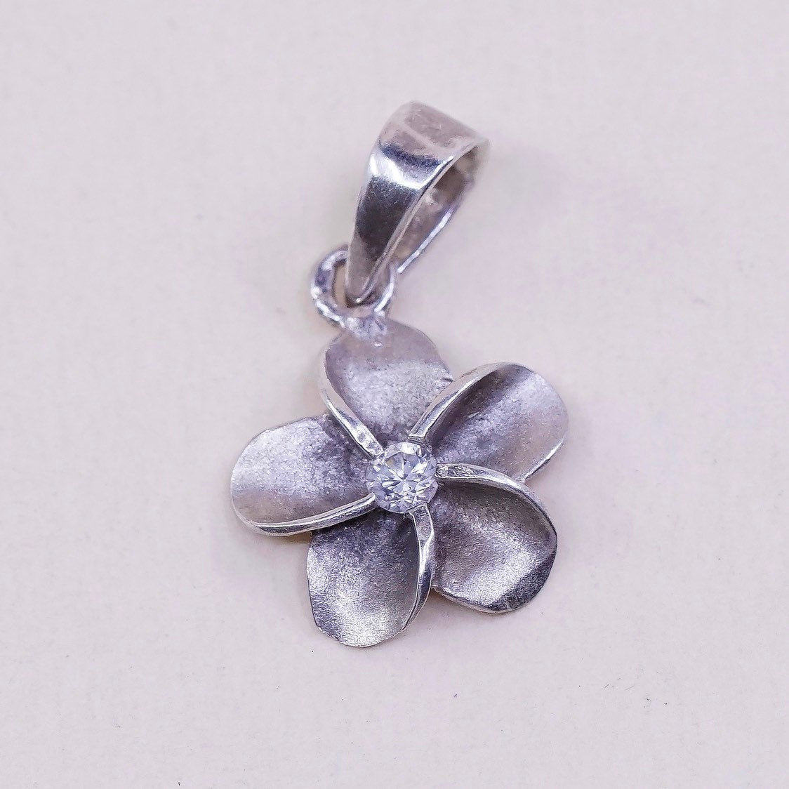 VTG Sterling silver handmade pendant, solid 925 silver flower charm