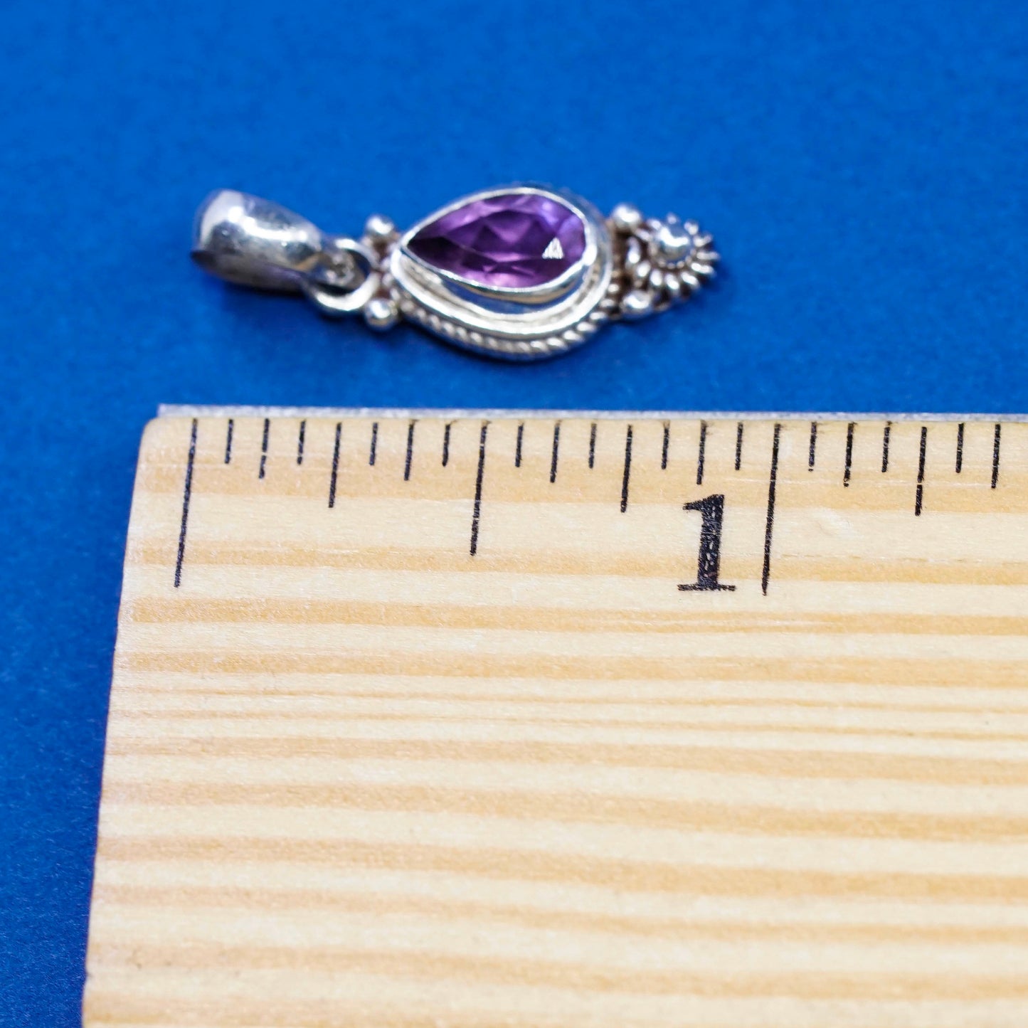 vtg sterling silver handmade pendant, solid 925 silver with teardrop amethyst