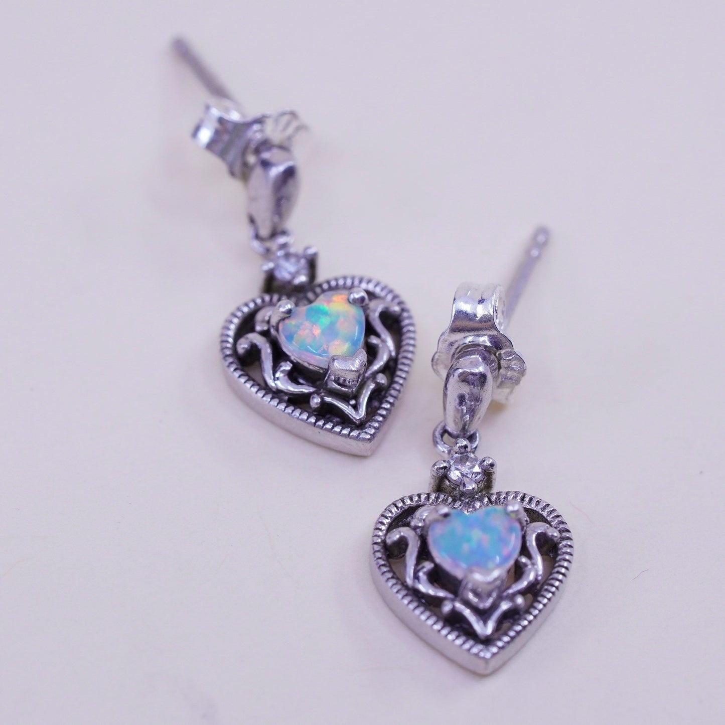 Vintage southwestern sterling 925 silver handmade heart earrings with opal