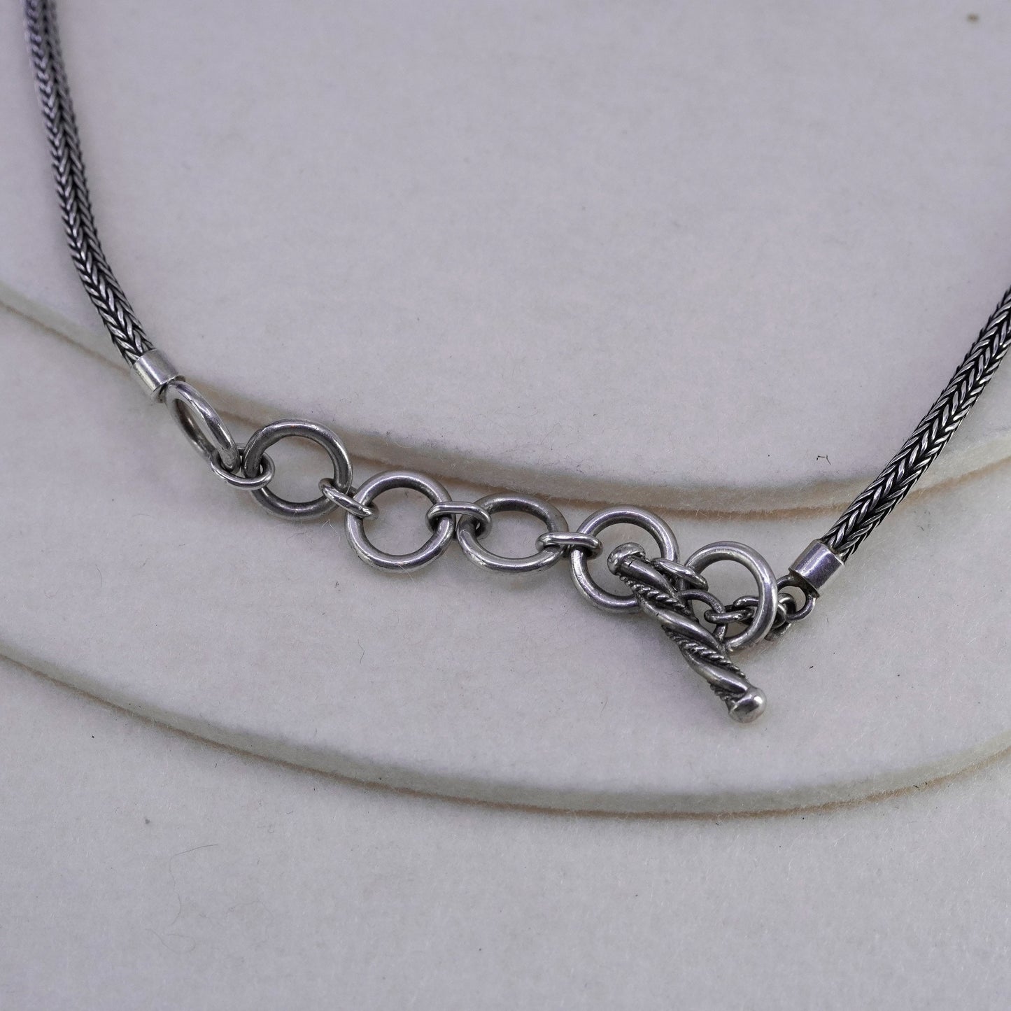 16+2”, Lois Hill Sterling 925 silver wheat chain necklace Bali circle pendant